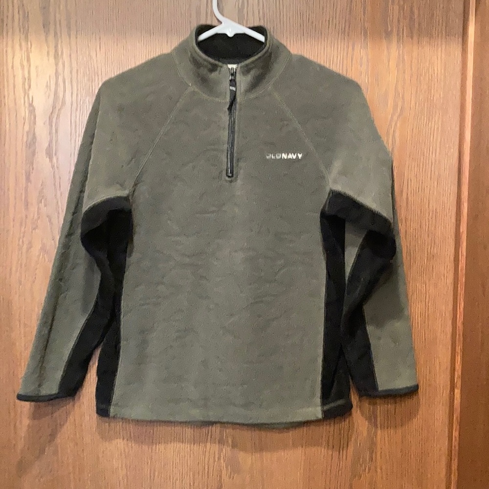 Old navy pullover